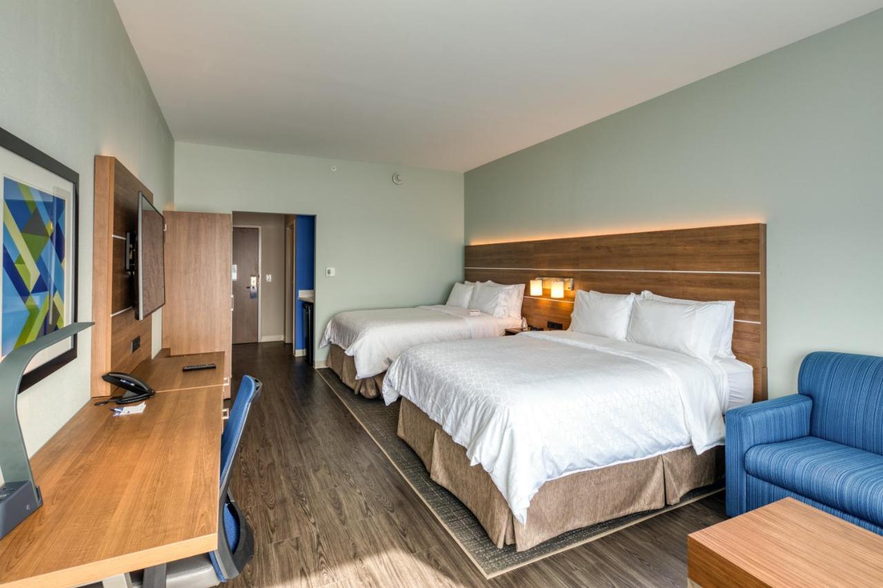 Holiday Inn Express & Suites - Charlotte - South End By Ihg Bagian luar foto