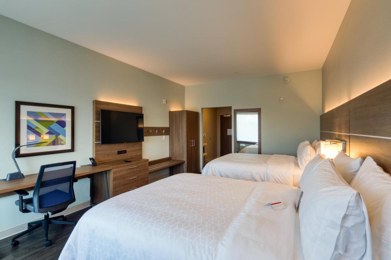 Holiday Inn Express & Suites - Charlotte - South End By Ihg Bagian luar foto